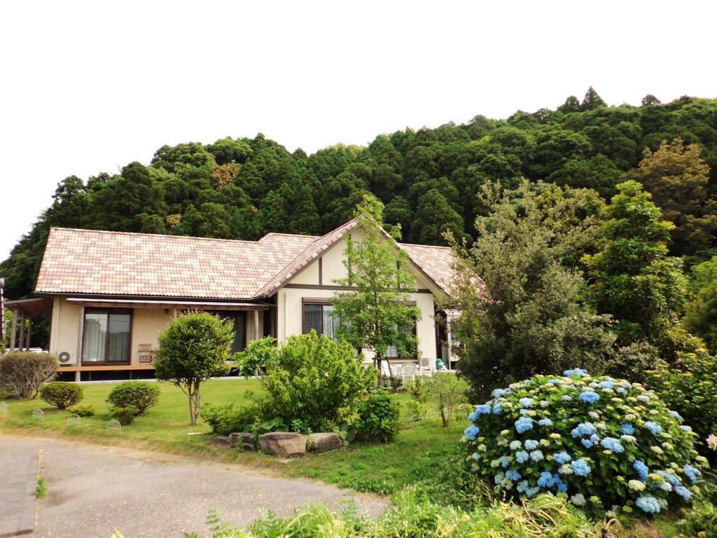 Minshuku Hoshi No Sumika Hotel Shibushi ภายนอก รูปภาพ