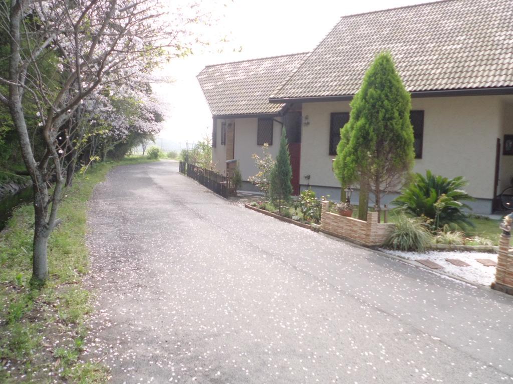 Minshuku Hoshi No Sumika Hotel Shibushi ภายนอก รูปภาพ
