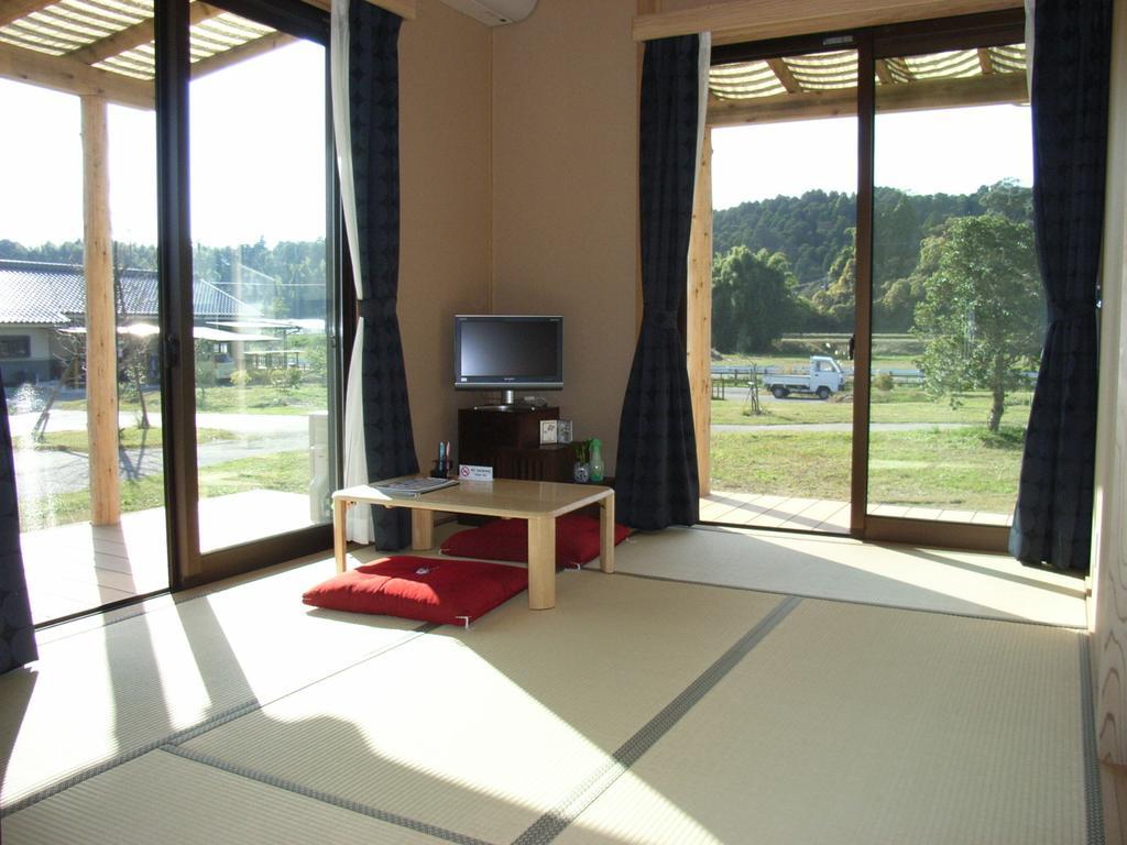 Minshuku Hoshi No Sumika Hotel Shibushi ภายนอก รูปภาพ