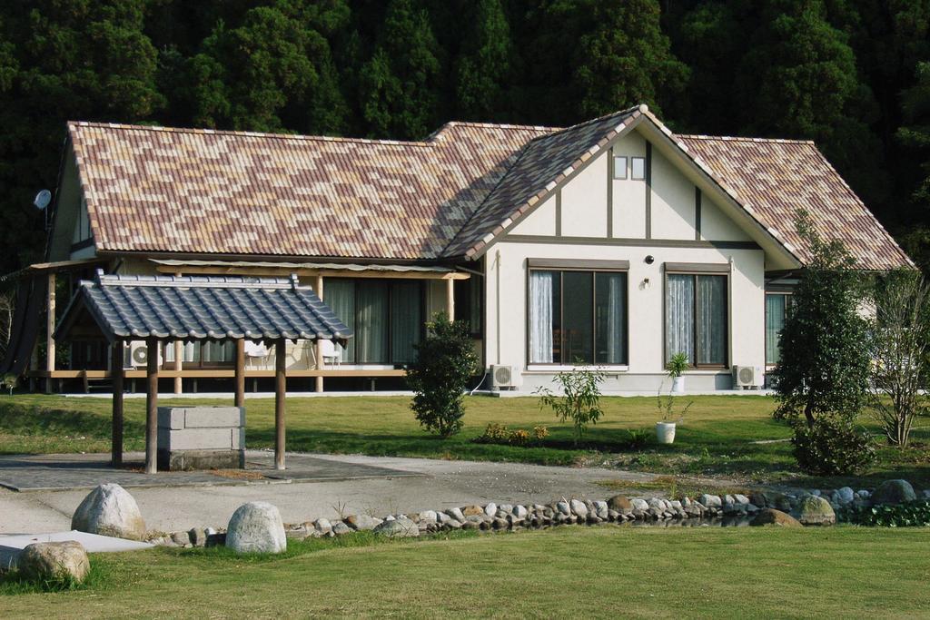 Minshuku Hoshi No Sumika Hotel Shibushi ภายนอก รูปภาพ